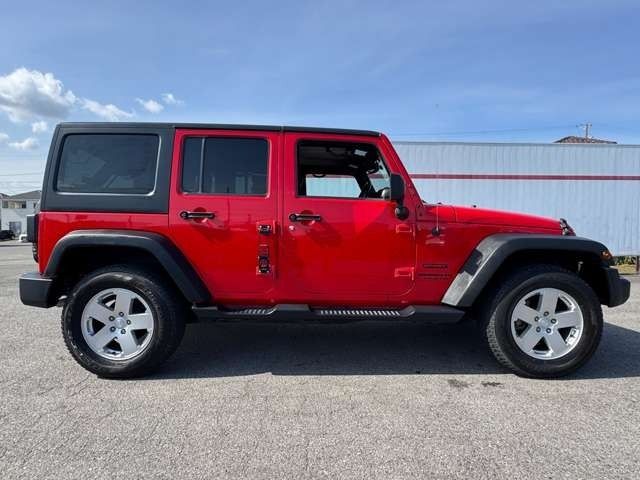 JEEP WRANGLER UNLIMI 2017 Image 31