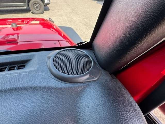 JEEP WRANGLER UNLIMI 2017 Image 31