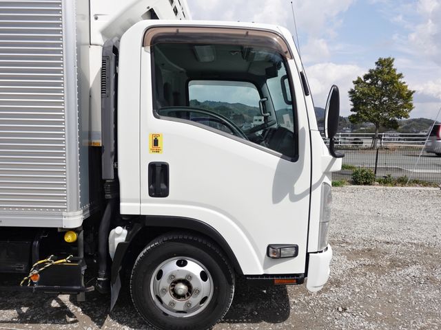 ISUZU ELF 2016 Image 31