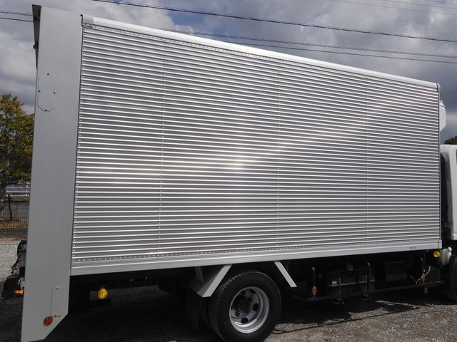 ISUZU ELF 2016 Image 31