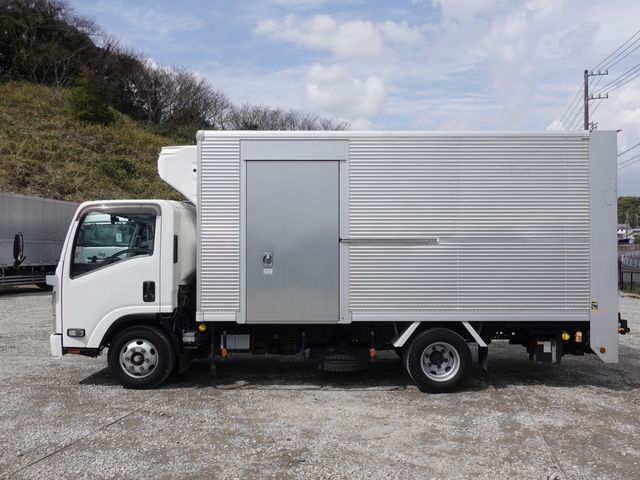 ISUZU ELF 2016 Image 31