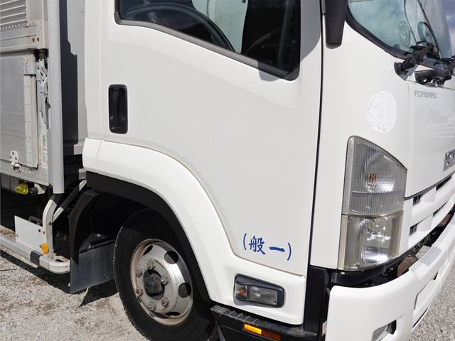 ISUZU FORWARD 2011 Image 31