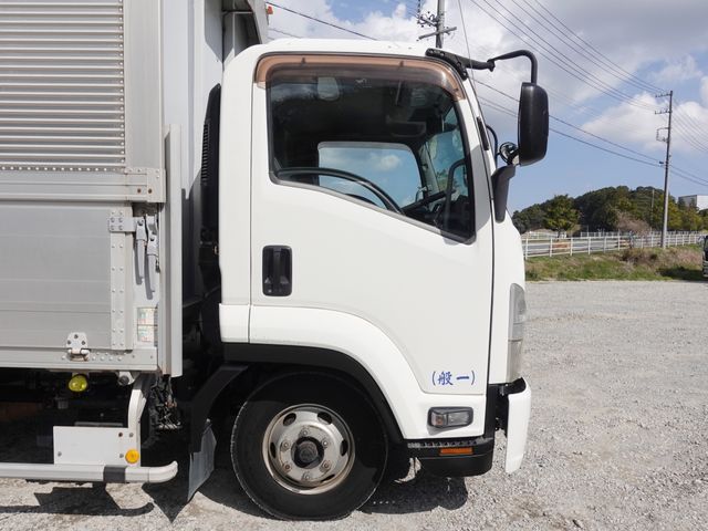 ISUZU FORWARD 2011 Image 31