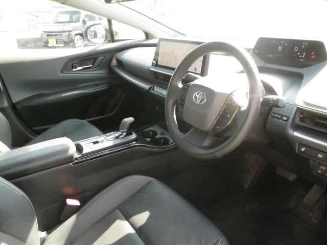 TOYOTA PRIUS 2023 Image 31