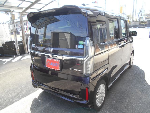 HONDA N BOX CUSTOM 2020 Image 31
