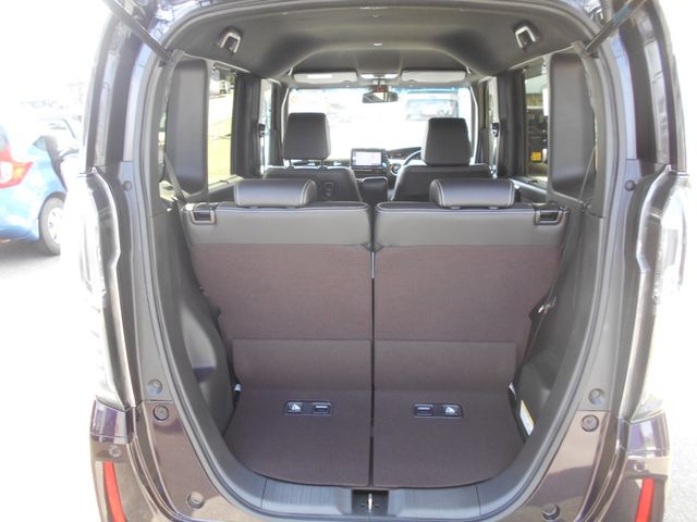 HONDA N BOX CUSTOM 2020 Image 31