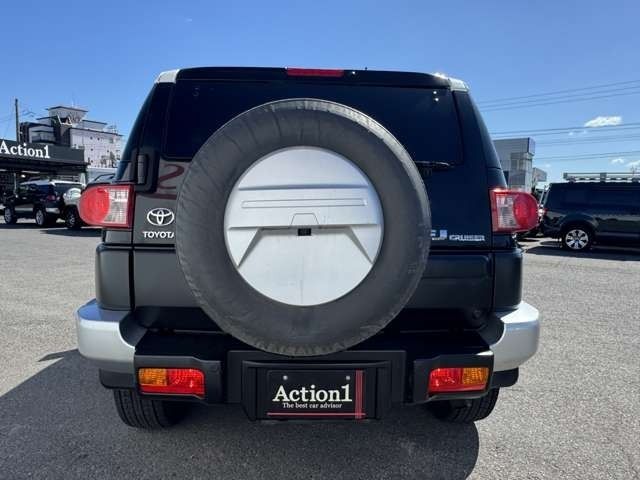 TOYOTA FJ CRUISER 4WD 2015 Image 31