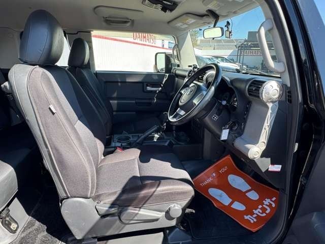 TOYOTA FJ CRUISER 4WD 2015 Image 31