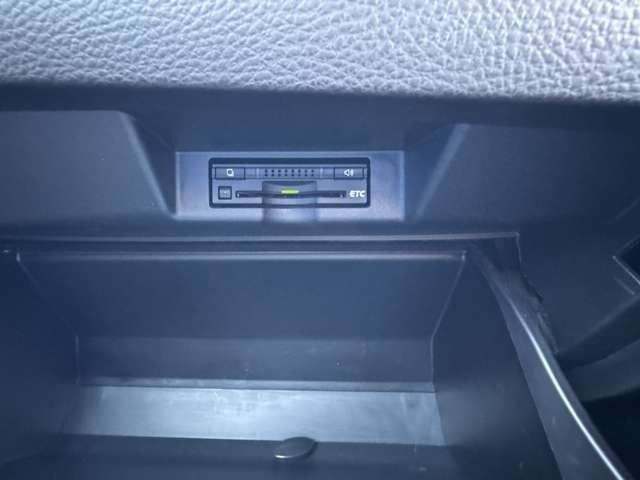 TOYOTA HARRIER 2WD 2015 Image 31