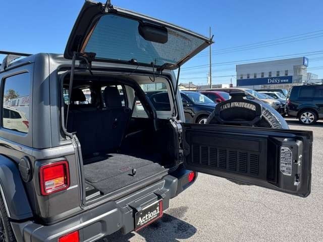 JEEP WRANGLER UNLIMI 2018 Image 31