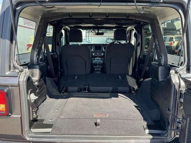 JEEP WRANGLER UNLIMI 2018 Image 31