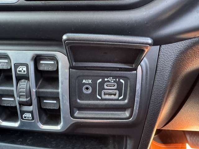 JEEP WRANGLER UNLIMI 2018 Image 31