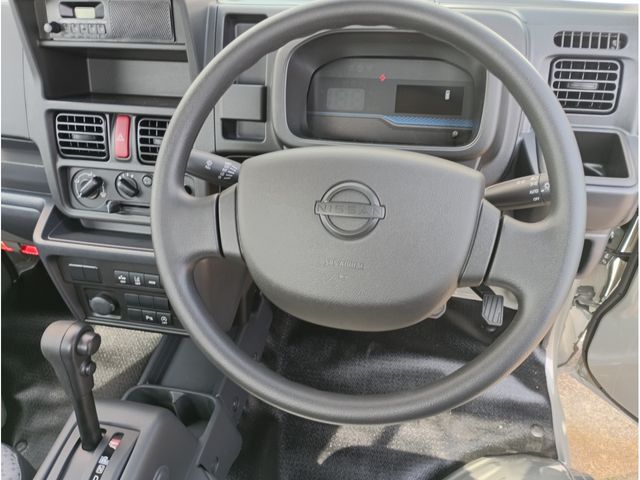 NISSAN CLIPPER TRUCK 4WD 2026 Image 31