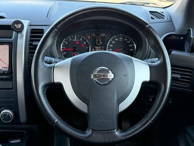 NISSAN X-TRAIL 4WD 2011 Image 31