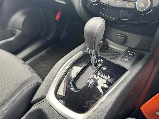 NISSAN X-TRAIL 4WD 2017 Image 31