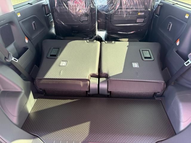 DAIHATSU TANTO FAN CROSS 2025 Image 31