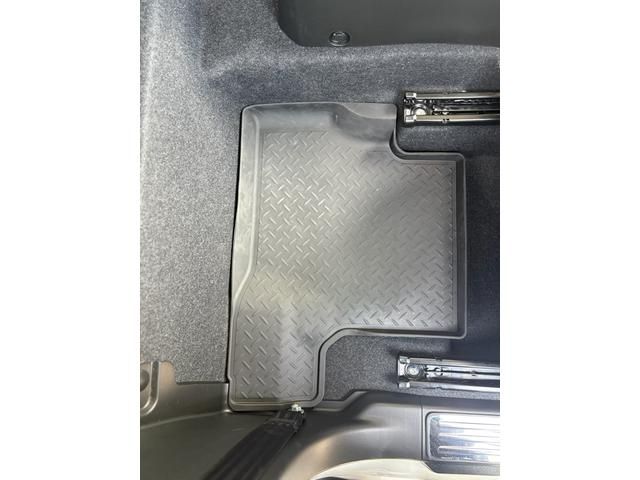 SUZUKI JIMNY 4WD 2025 Image 31