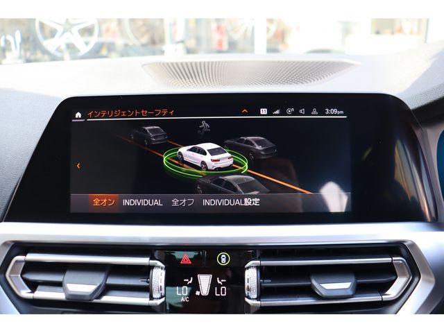 BMW 3SERIES SEDAN 2019 Image 31