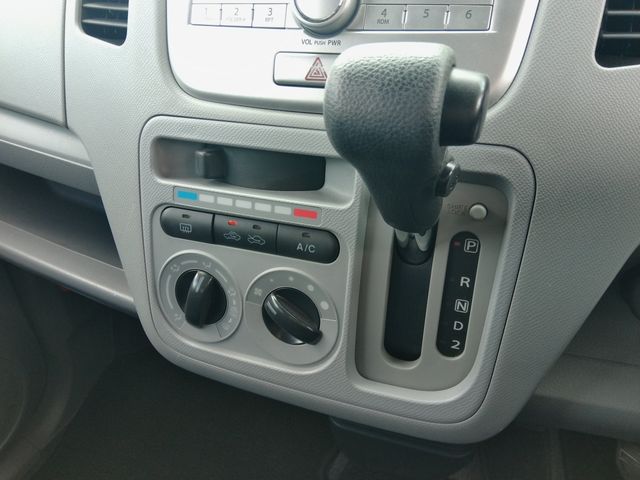 SUZUKI WAGON R 2011 Image 31