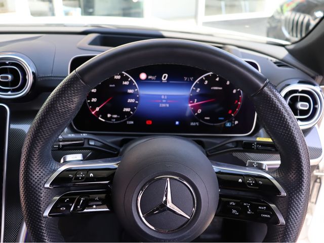 MERCEDES BENZ C CLAS 2023 Image 31