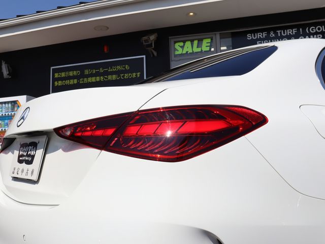 MERCEDES BENZ C CLAS 2023 Image 31