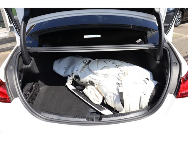 MERCEDES BENZ C CLAS 2023 Image 31