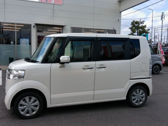 HONDA N BOX 2016 Image 31