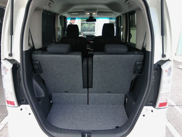 HONDA N BOX 2016 Image 31