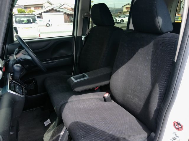 HONDA N BOX 2016 Image 31