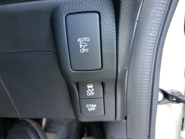 HONDA N BOX 2016 Image 31