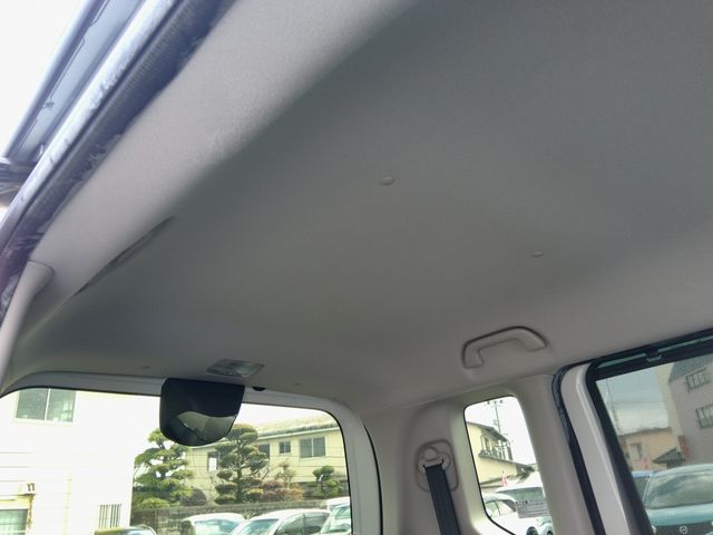 HONDA N BOX 2016 Image 31