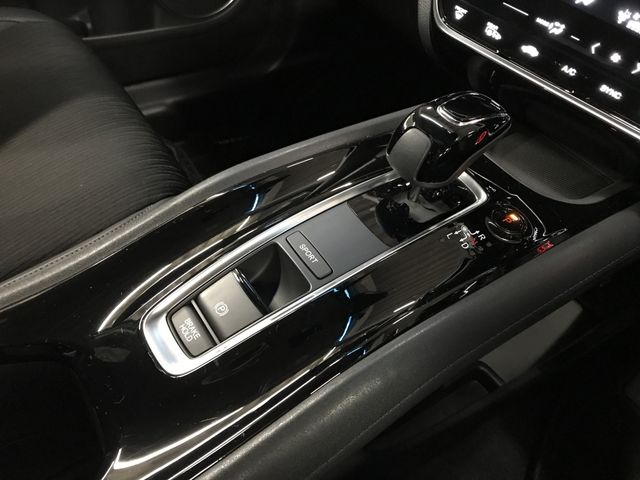 HONDA VEZEL HYBRID 2019 Image 31