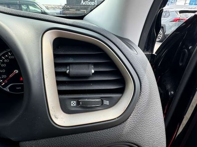 JEEP RENEGADE 2016 Image 31