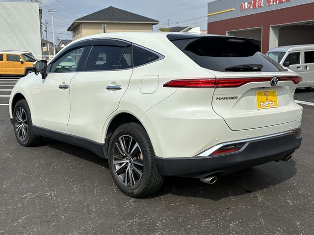 TOYOTA HARRIER 2WD 2021 Image 31