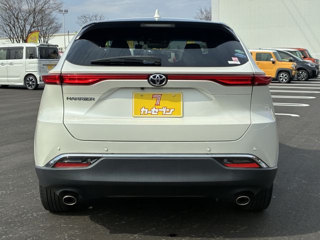 TOYOTA HARRIER 2WD 2021 Image 31
