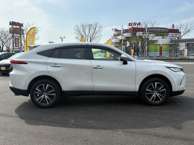 TOYOTA HARRIER 2WD 2021 Image 31