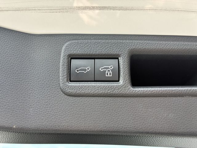 TOYOTA HARRIER 2WD 2021 Image 31