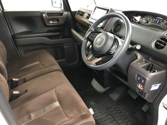 HONDA N BOX 2019 Image 31