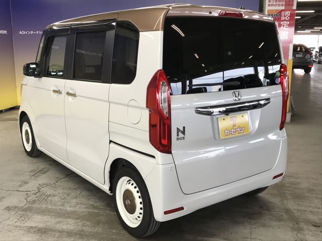 HONDA N BOX 2019 Image 31