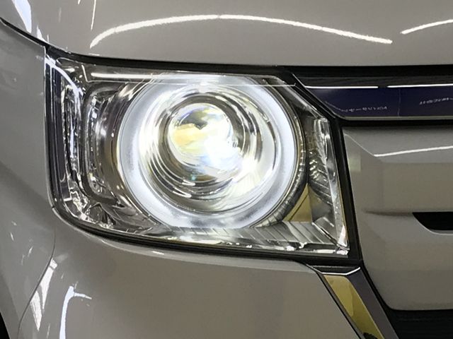 HONDA N BOX 2019 Image 31