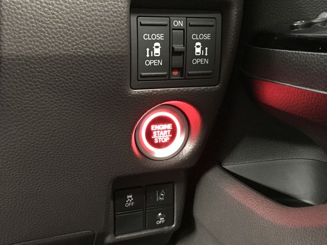 HONDA N BOX 2019 Image 31