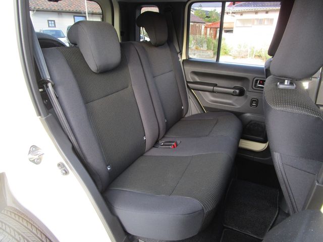 SUZUKI JIMNY NOMADE 2025 Image 31