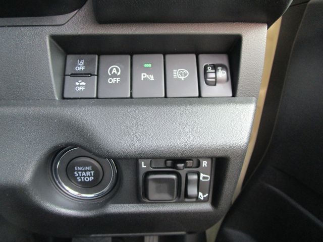 SUZUKI JIMNY NOMADE 2025 Image 31