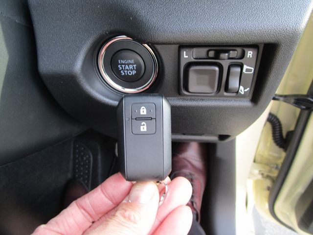 SUZUKI JIMNY NOMADE 2025 Image 31