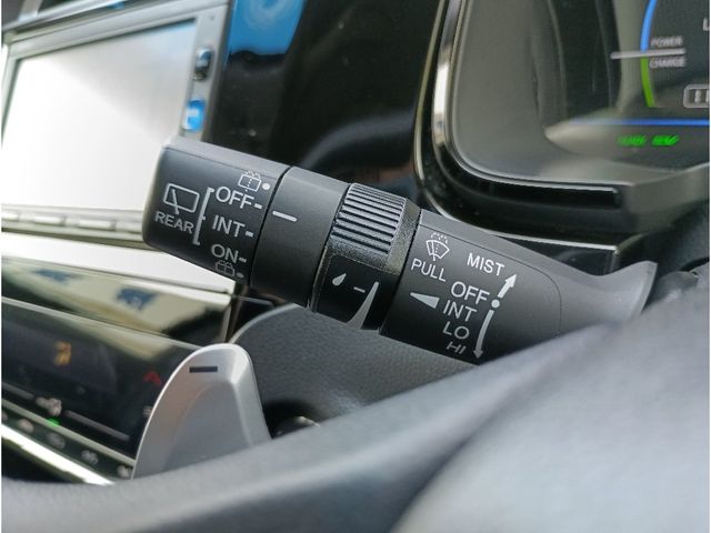 HONDA SHUTTLE HYBRID 4WD 2017 Image 31