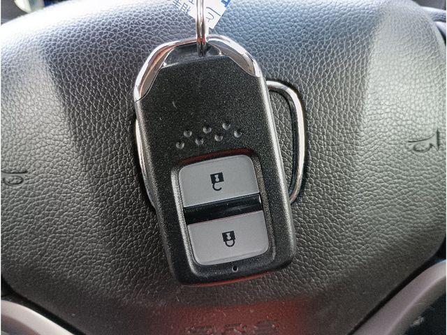 HONDA SHUTTLE HYBRID 4WD 2017 Image 31