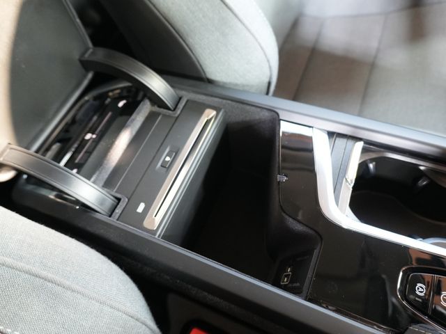 VOLVO XC90 2020 Image 31