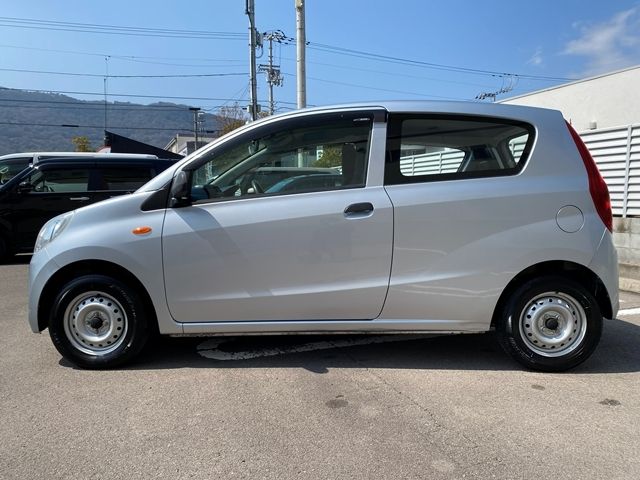 DAIHATSU MIRA VAN 2018 Image 31