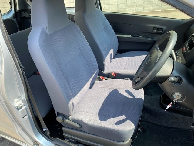 DAIHATSU MIRA VAN 2018 Image 31