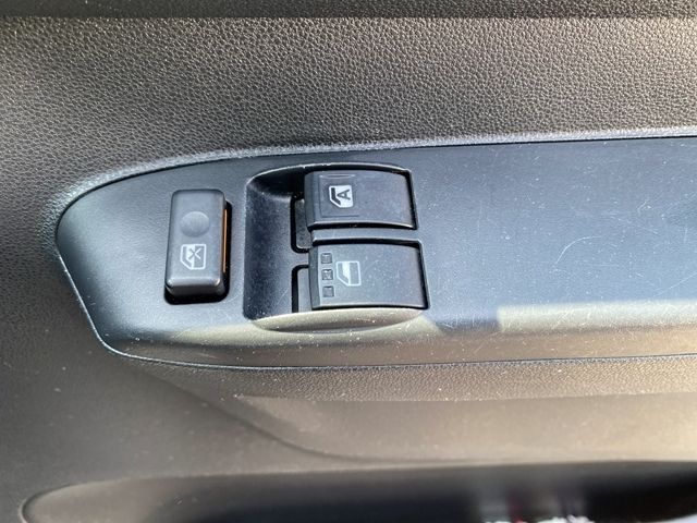 DAIHATSU MIRA VAN 2018 Image 31